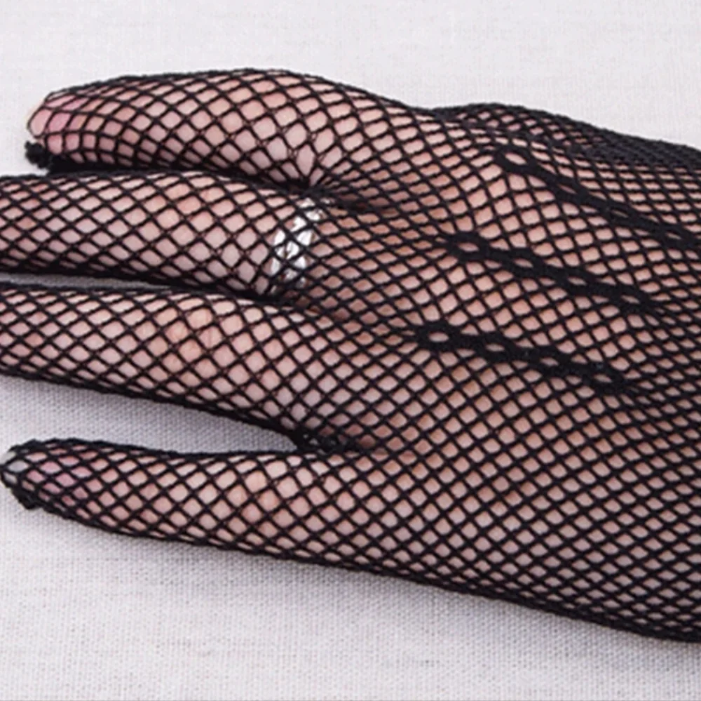 NWOT Pinup Vamp Mesh Fishnet Gloves